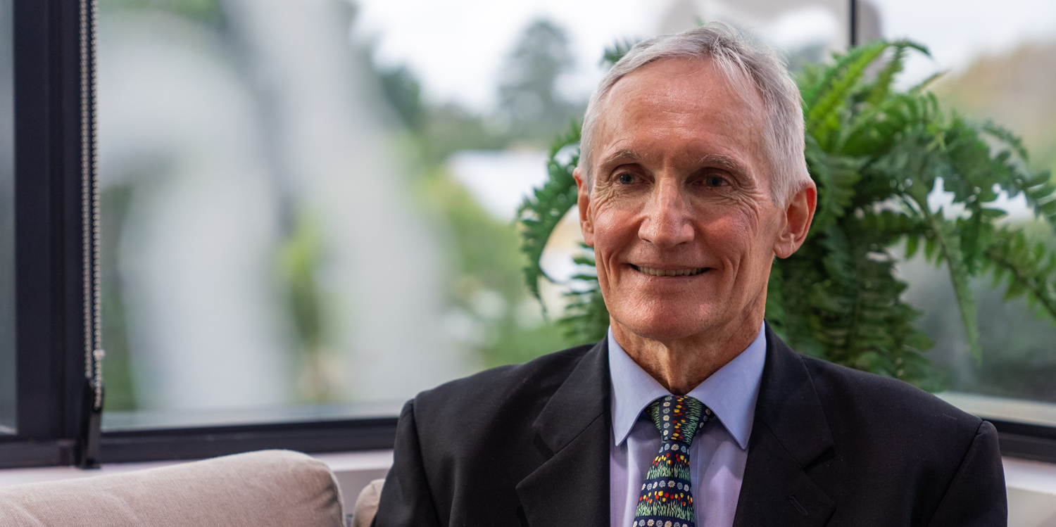 Professor Graeme Hankey at the Perron Institute 2 IMAGE CREDIT JARRYD ...